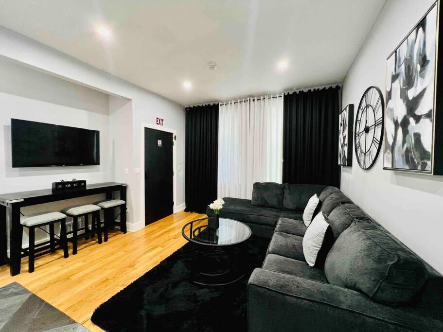 2 Bedroom Apartment, Close To Nyc & Downtown Jc! 저지시티 외부 사진